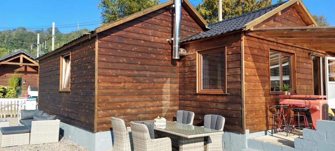 Le Chalet Castor - Camping International - Bomal - Durbuy Bagian luar foto